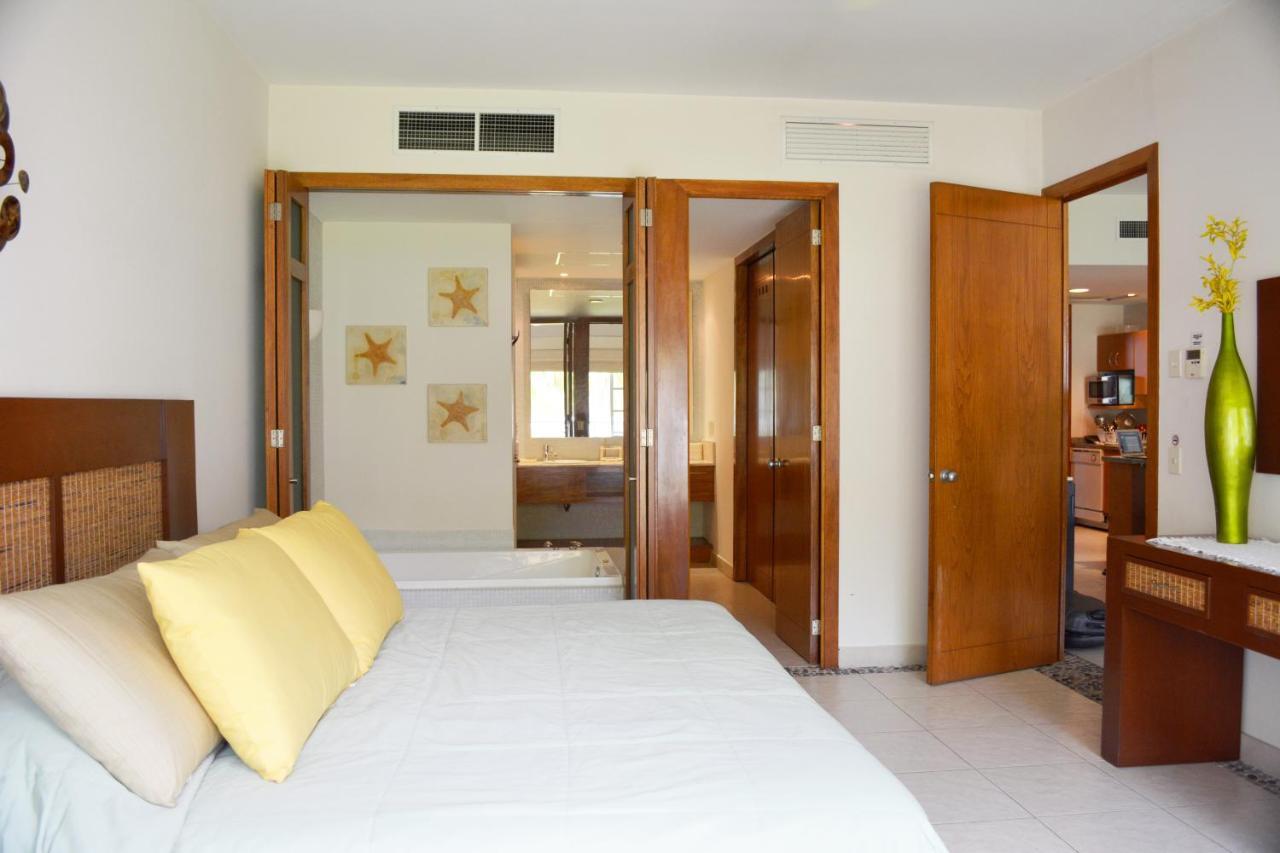 Condo Mayan Lakes Акапулко Екстериор снимка