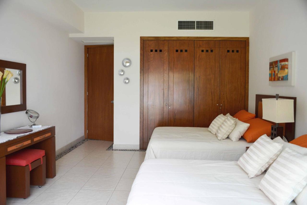 Condo Mayan Lakes Акапулко Екстериор снимка
